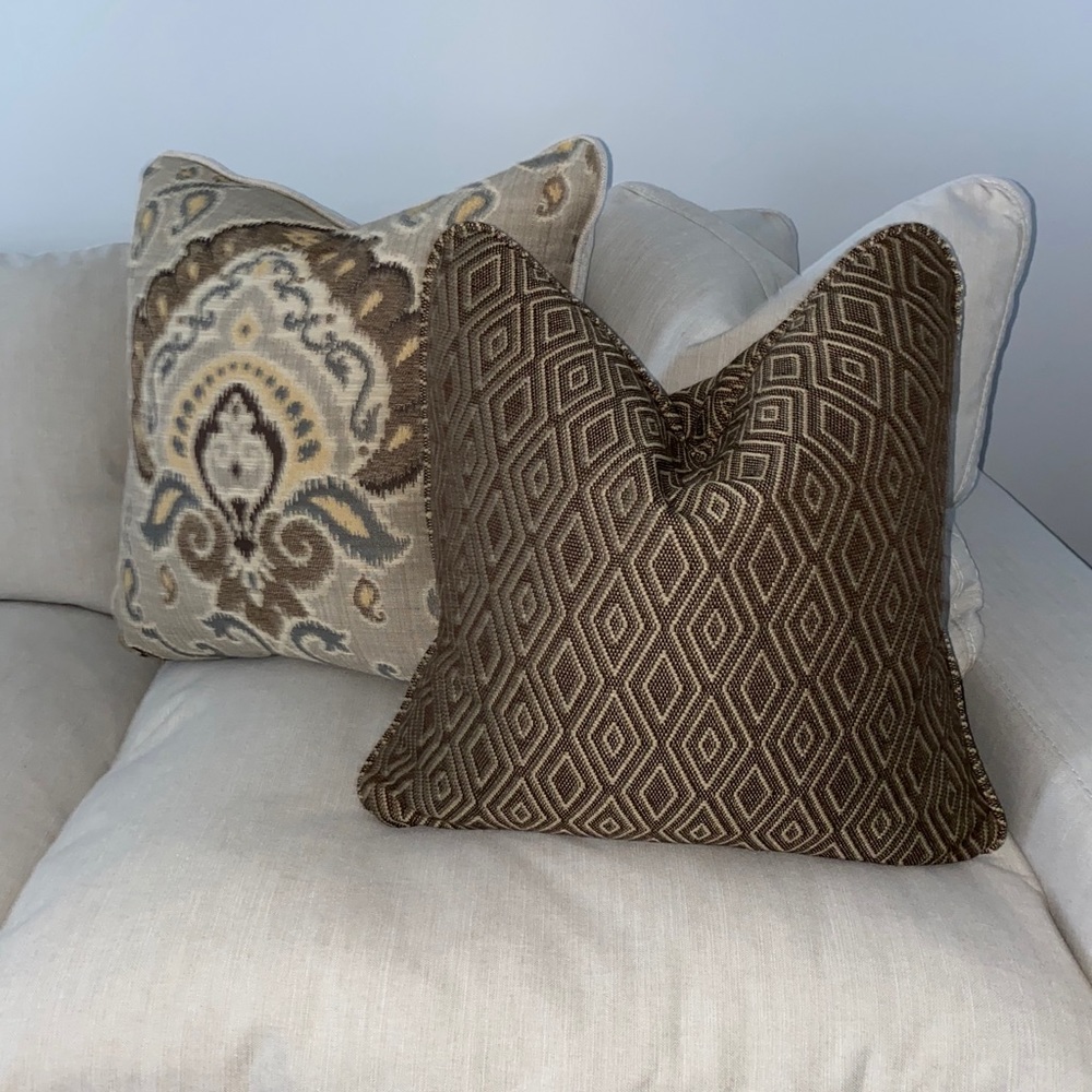 ASHLEY HOMESTORE, Pillowcase